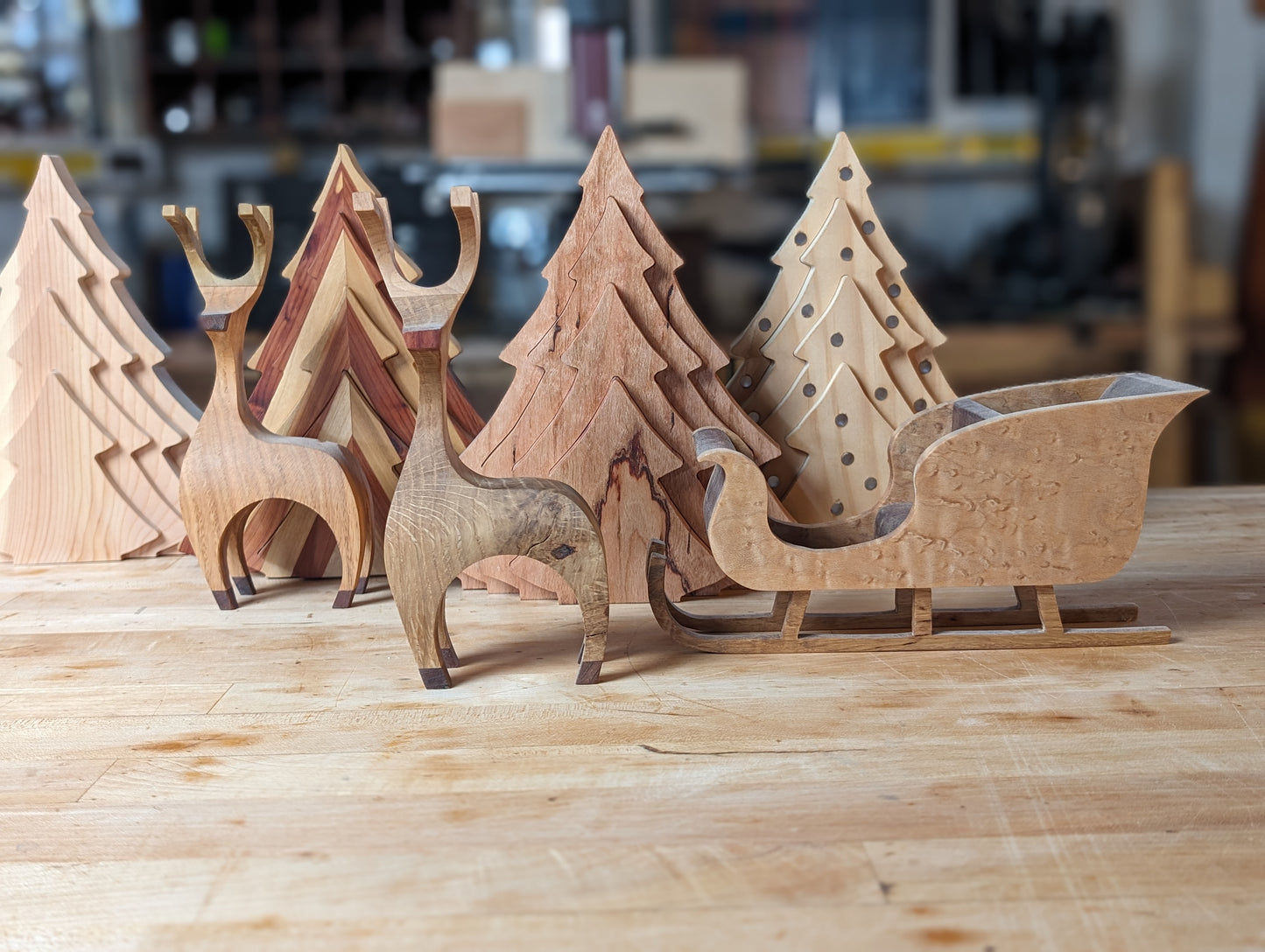 Reindeer & Sleigh & Christmas Tree Combo